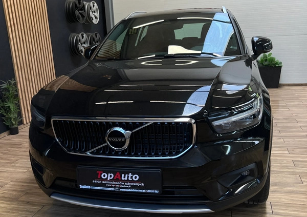 Volvo XC 40 cena 109900 przebieg: 122000, rok produkcji 2018 z Dąbrowa Tarnowska małe 667